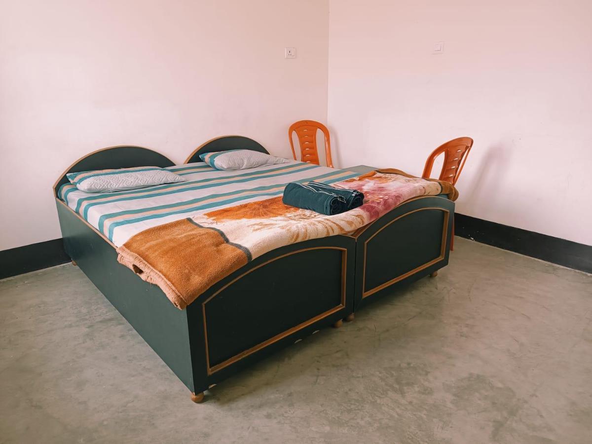 Kamla Guest House Kushinagar Exterior photo
